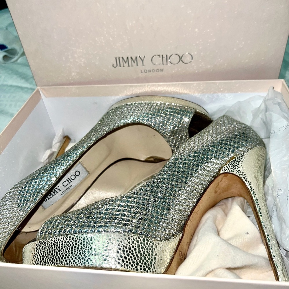 JIMMY CHOO heels size 39. Shimmer Snake Print Lea Gold
